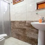 St. Nicholas 게스트하우스 4*