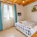 게스트하우스 St. Nicholas 4*
