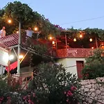 St. Nicholas 4*
