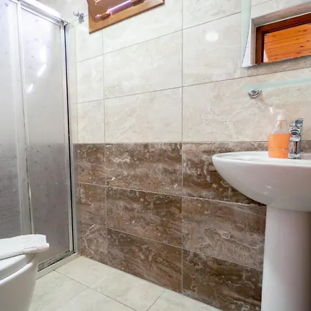 St. Nicholas Pensiune 4*