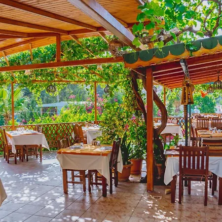 St. Nicholas Penzion 4*