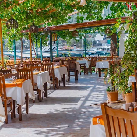 St. Nicholas Πάταρα