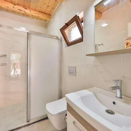 St. Nicholas Pensjonat 4*