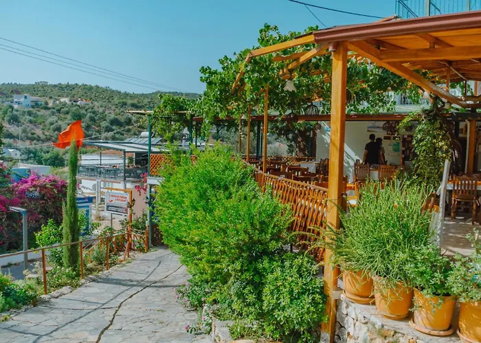 招待所 圣尼古拉斯膳食公寓酒店 4*