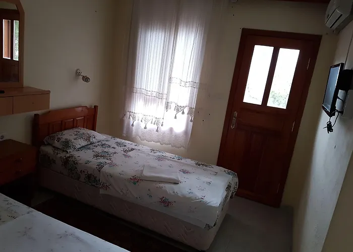 圣尼古拉斯膳食公寓酒店 招待所